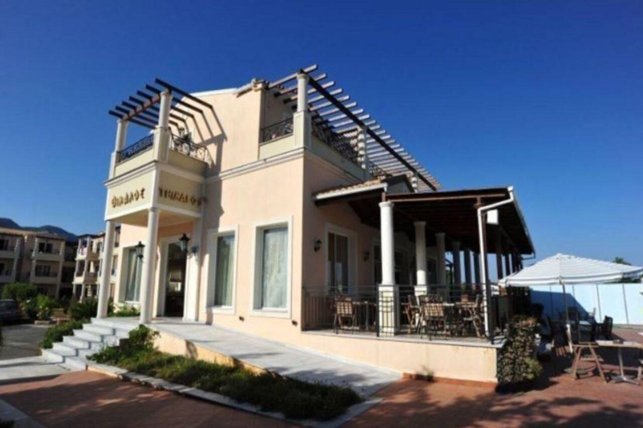 Thinalos Aparthotel Ахарави Екстериор снимка
